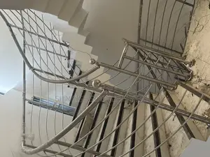 Stainless Glass and Frameless Design