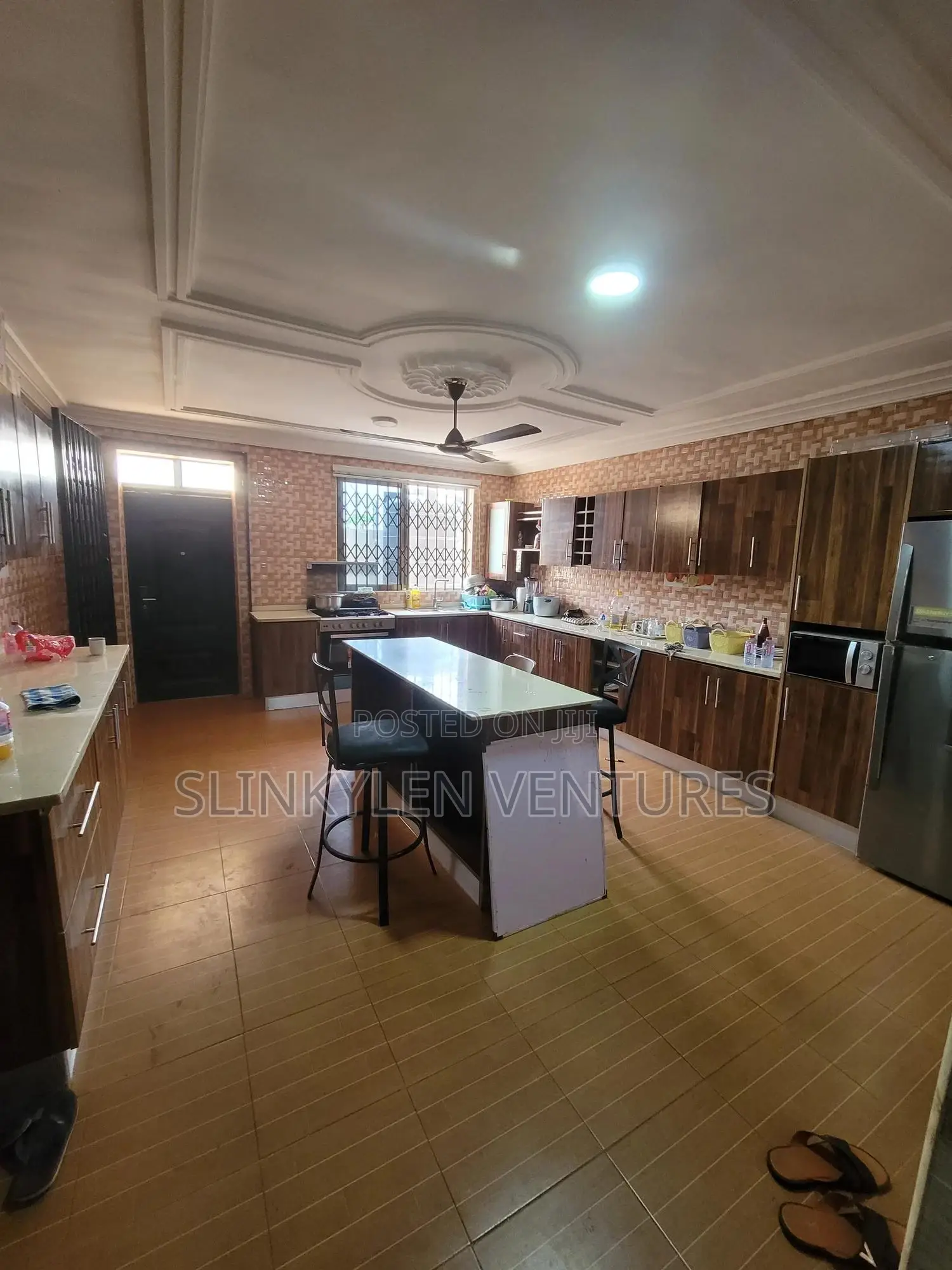 Furnished 7bdrm Mansion in Awutu Senya East Municipal for sale