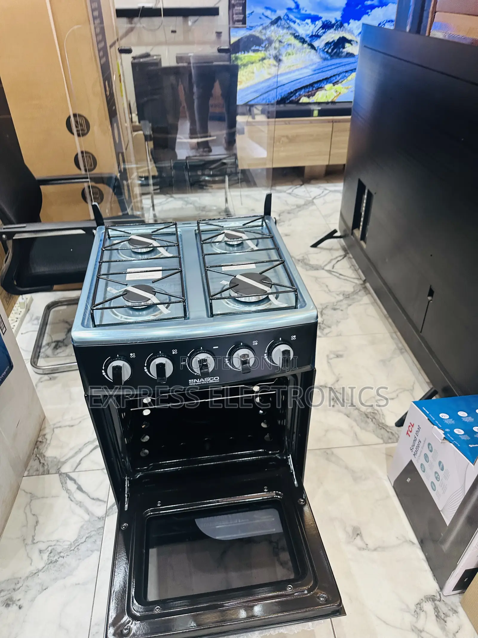 Best Buy for Less Nasco 4burner 50/50 Oven