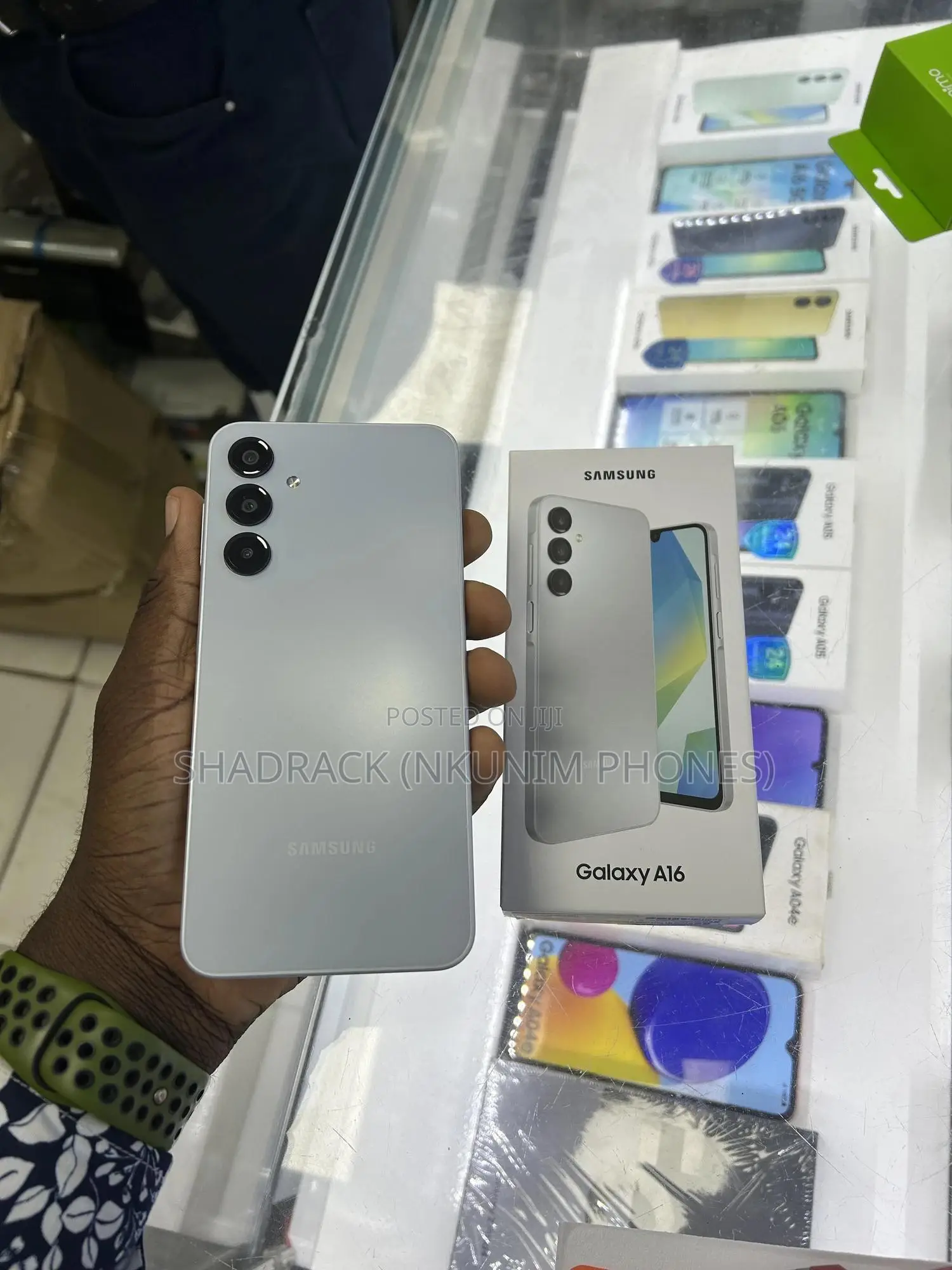 New Samsung Galaxy A16 5G 128 GB Silver