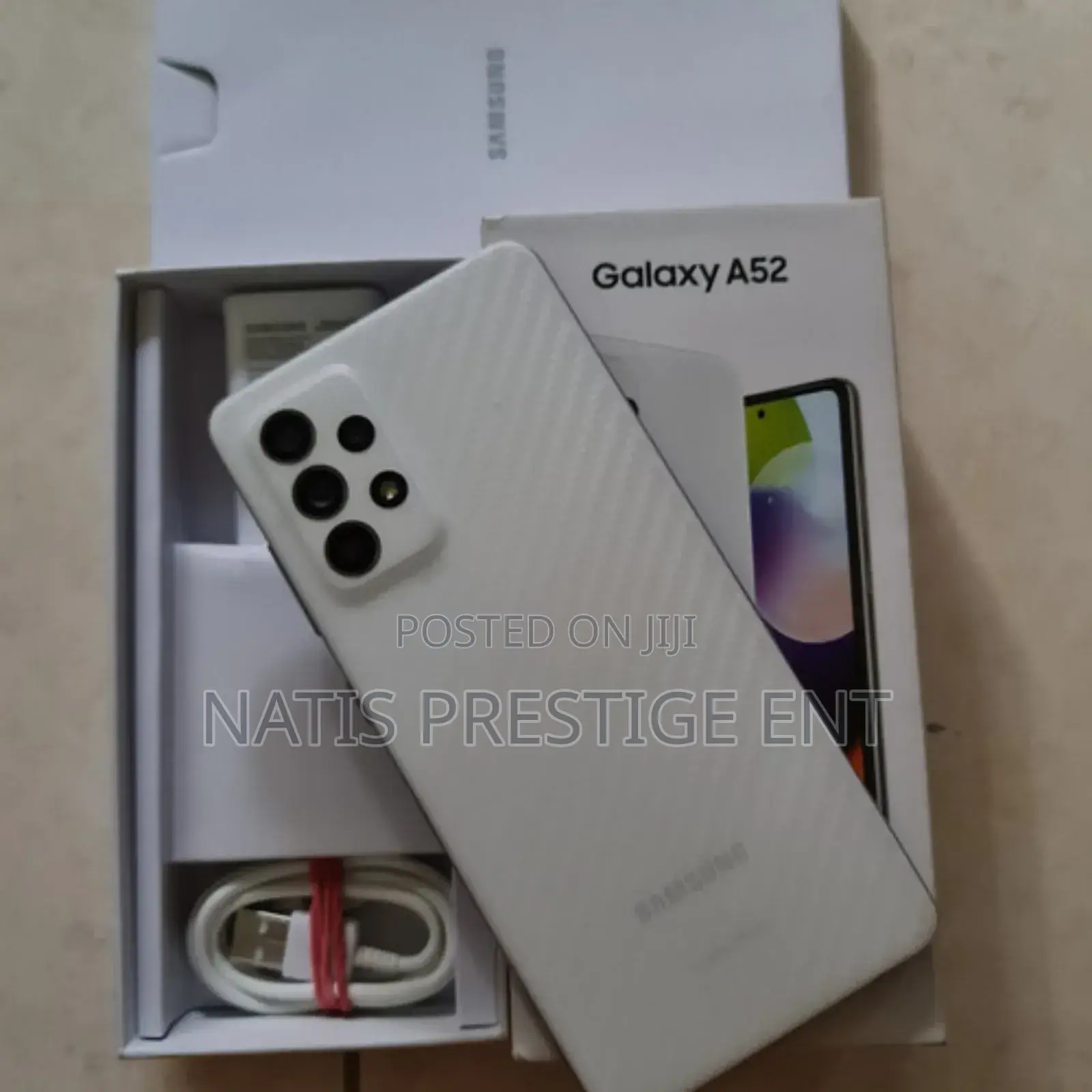 New Samsung Galaxy A52 5G 256 GB Black