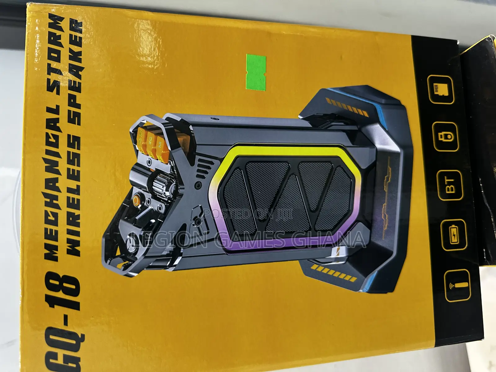GQ-18 Karaoke System With 2 Mics