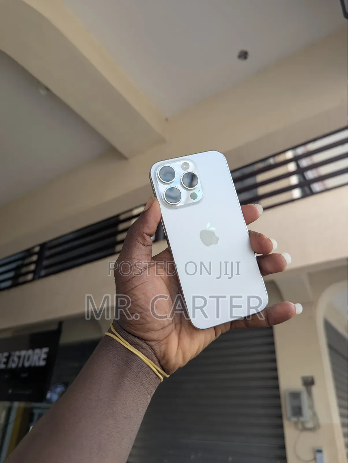 New Apple iPhone 15 Pro 256 GB White