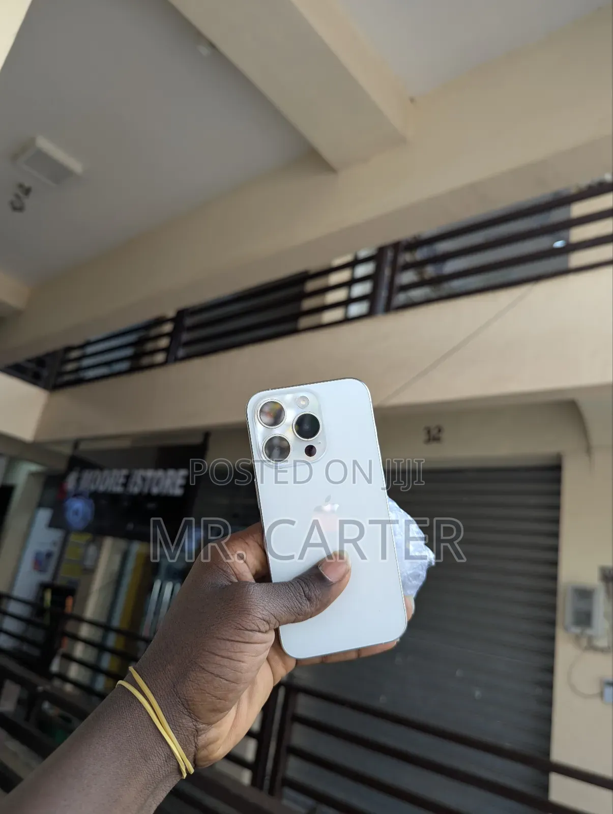 New Apple iPhone 15 Pro 256 GB White