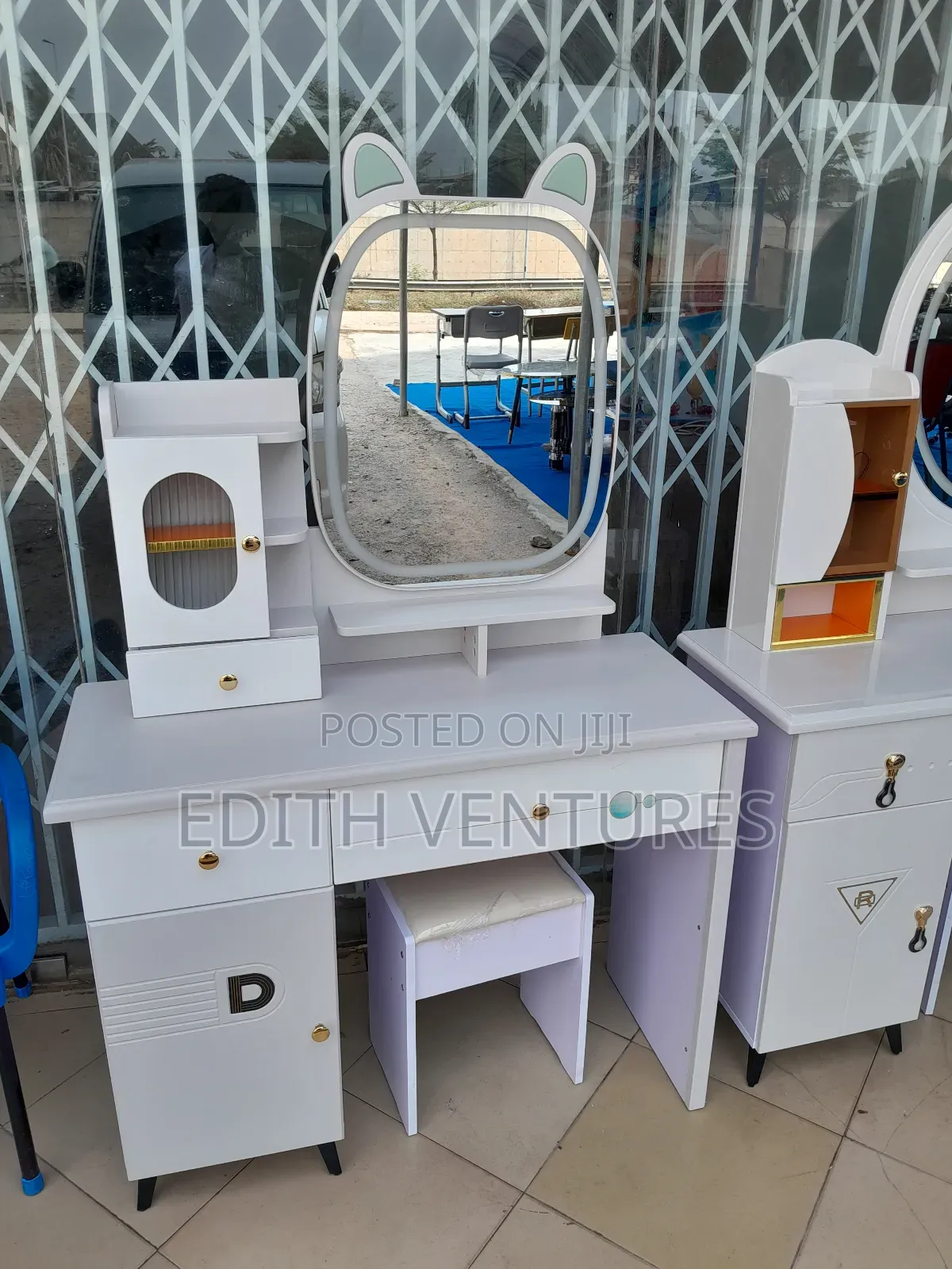 Dressing Mirror With a Lighting Effect
