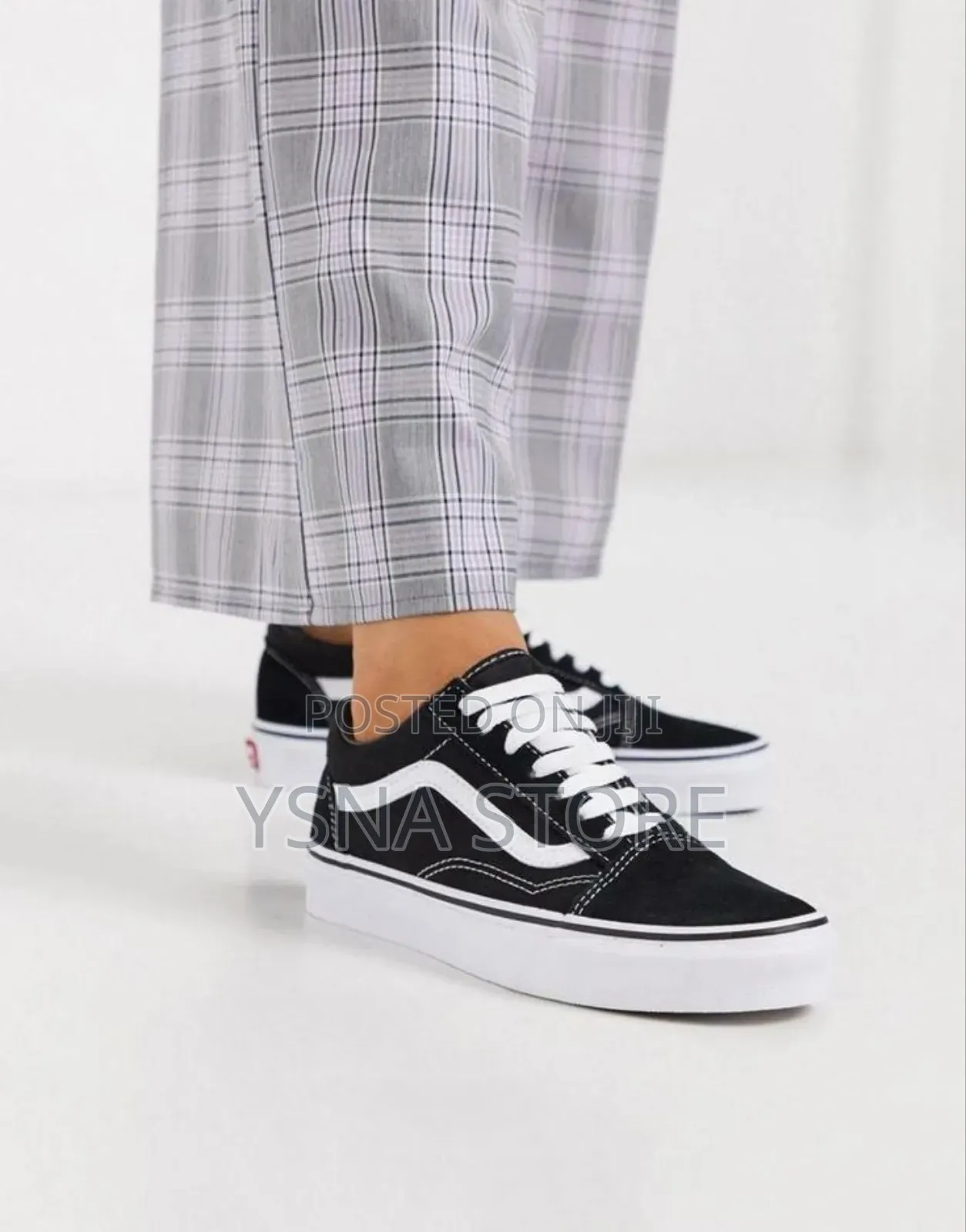 Vans Old Skool Sneakers