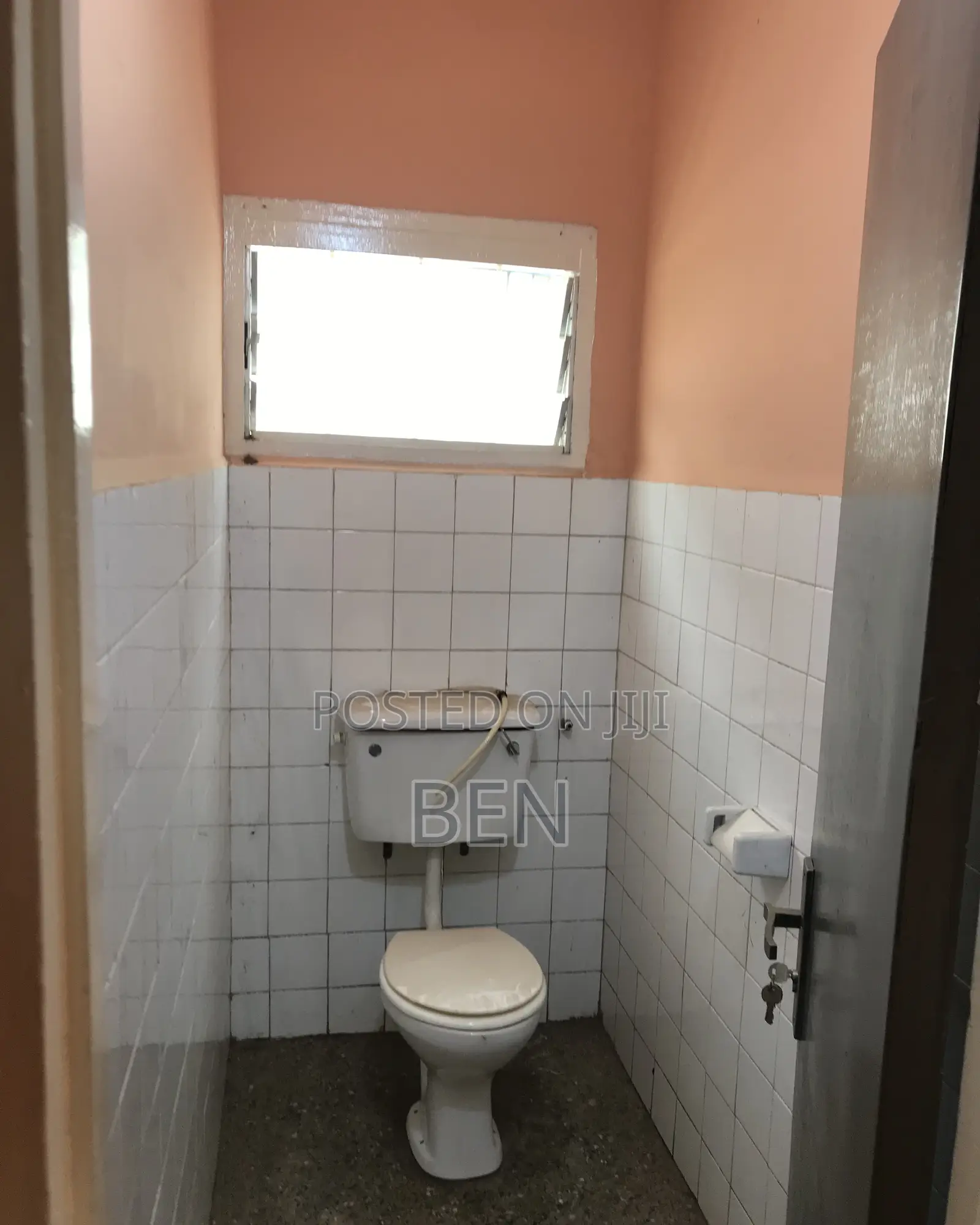 4bdrm Apartment in Abelenkpe, Abelemkpe for rent