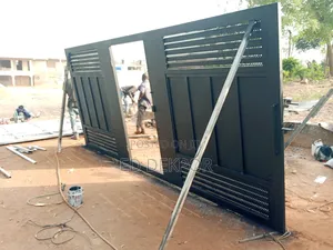 Conner Molding Design Gate