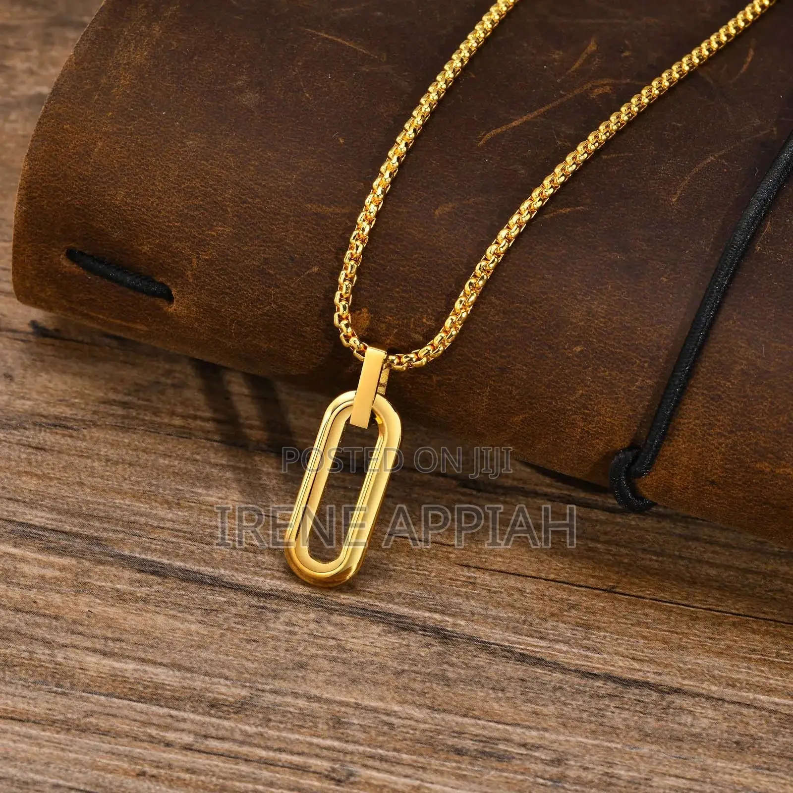 Sleek Men’S Necklaces