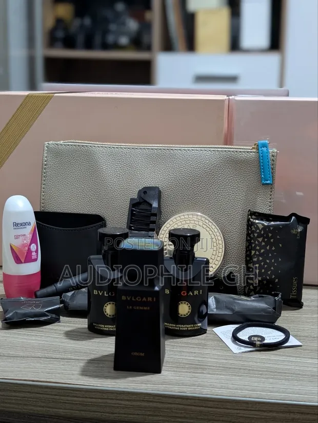 Bvlgari Le Gemme Orom + Emirates First Class Amenities Kit in