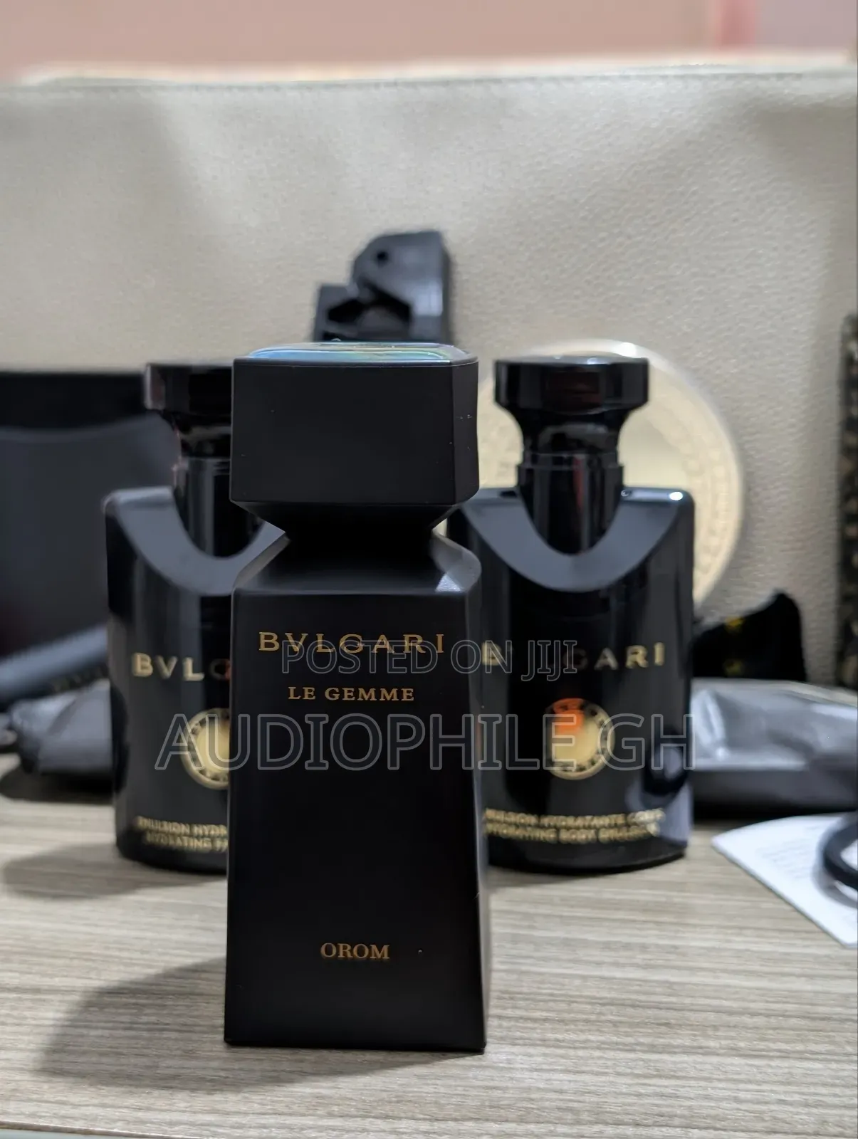 Bvlgari Le Gemme Orom + Emirates First Class Amenities Kit