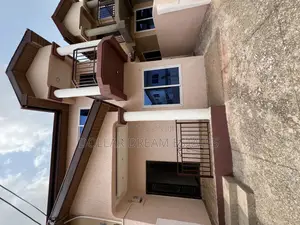 3bdrm House in Oyarifa for sale
