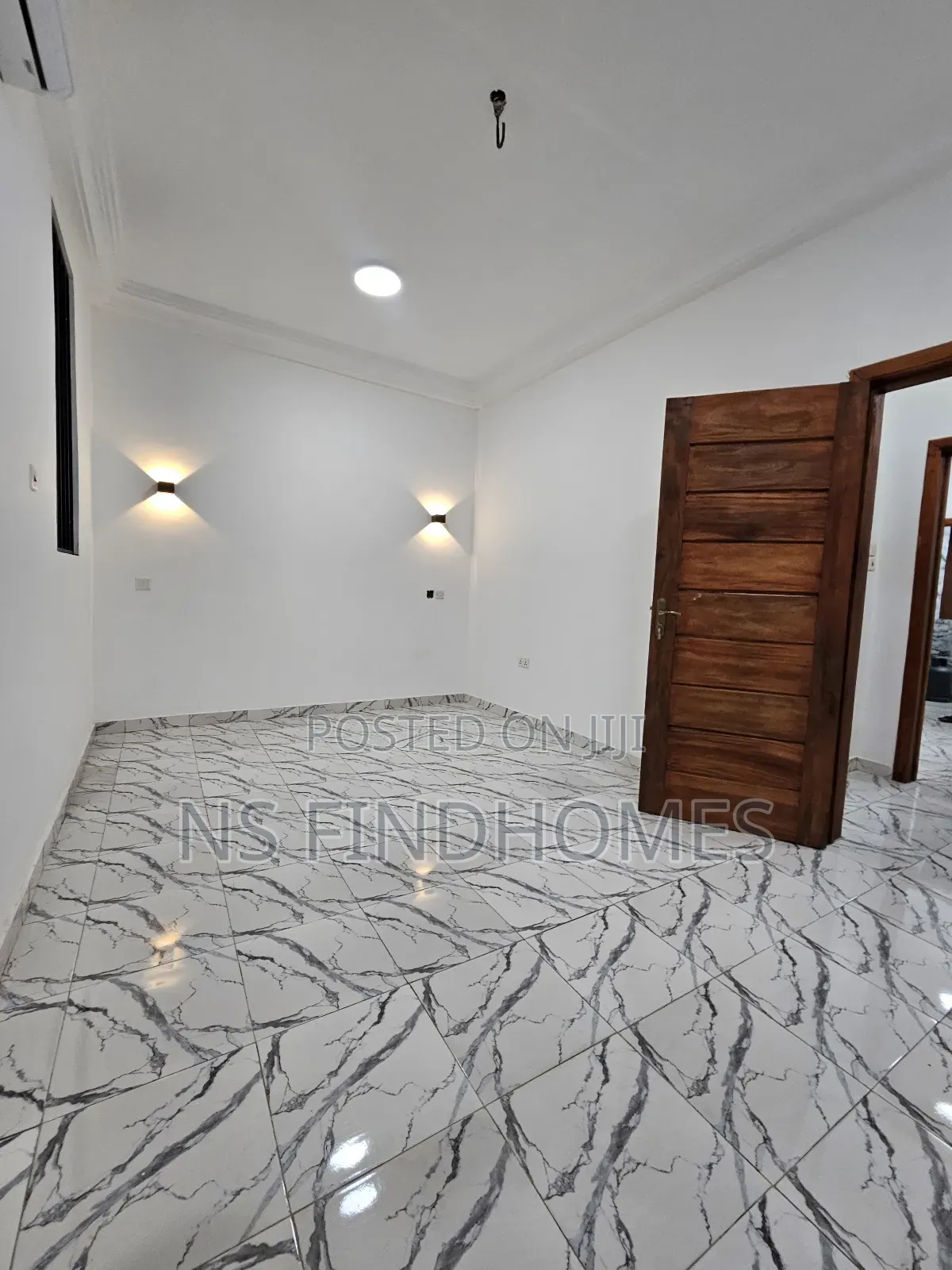 1bdrm Room & Parlour in Parakou Estate for rent