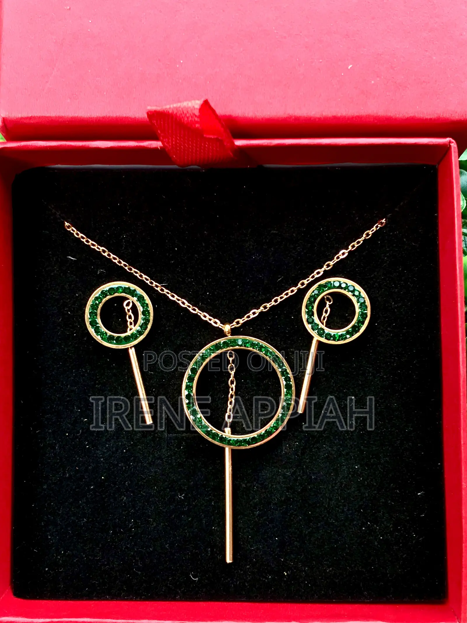 Stunning Jewellery Set