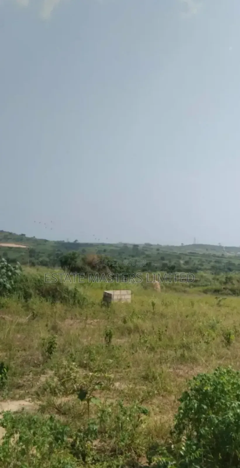 Exclusive Genuine Land in a Developed Community, "Dominase