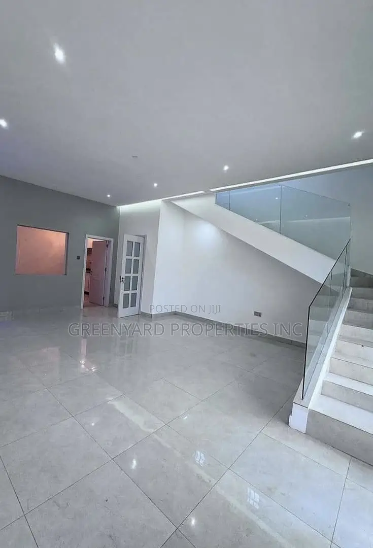 3bdrm House in Ayi Mensah, Oyarifa for sale