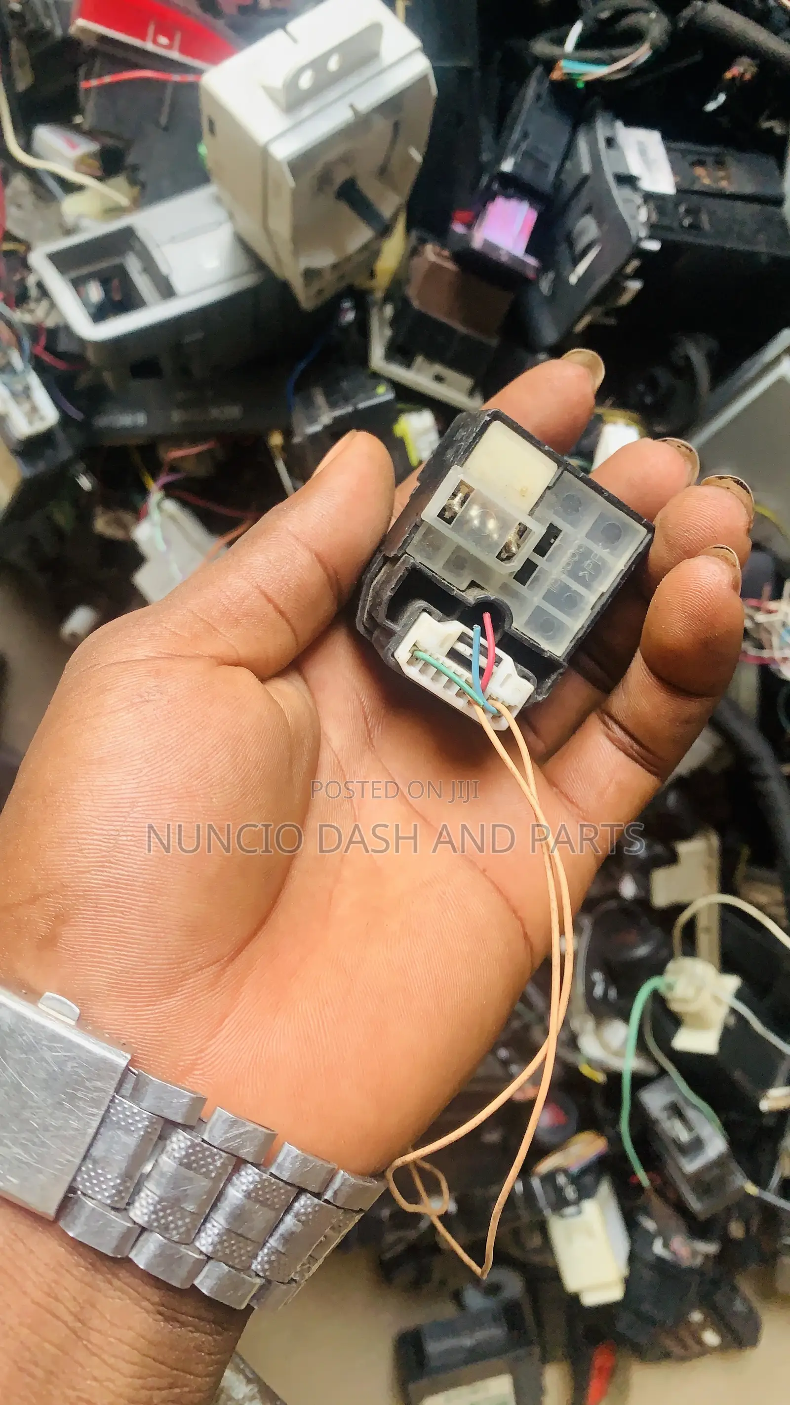 Mirror Control for All Cars