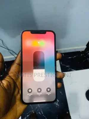 Apple iPhone 13 128 GB Green