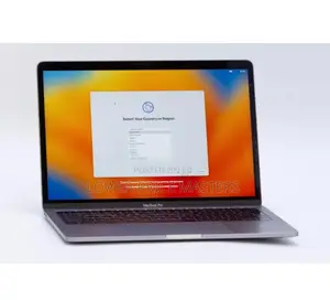 New Laptop Apple MacBook Pro 2017 16GB Intel Core I5 SSD 256GB