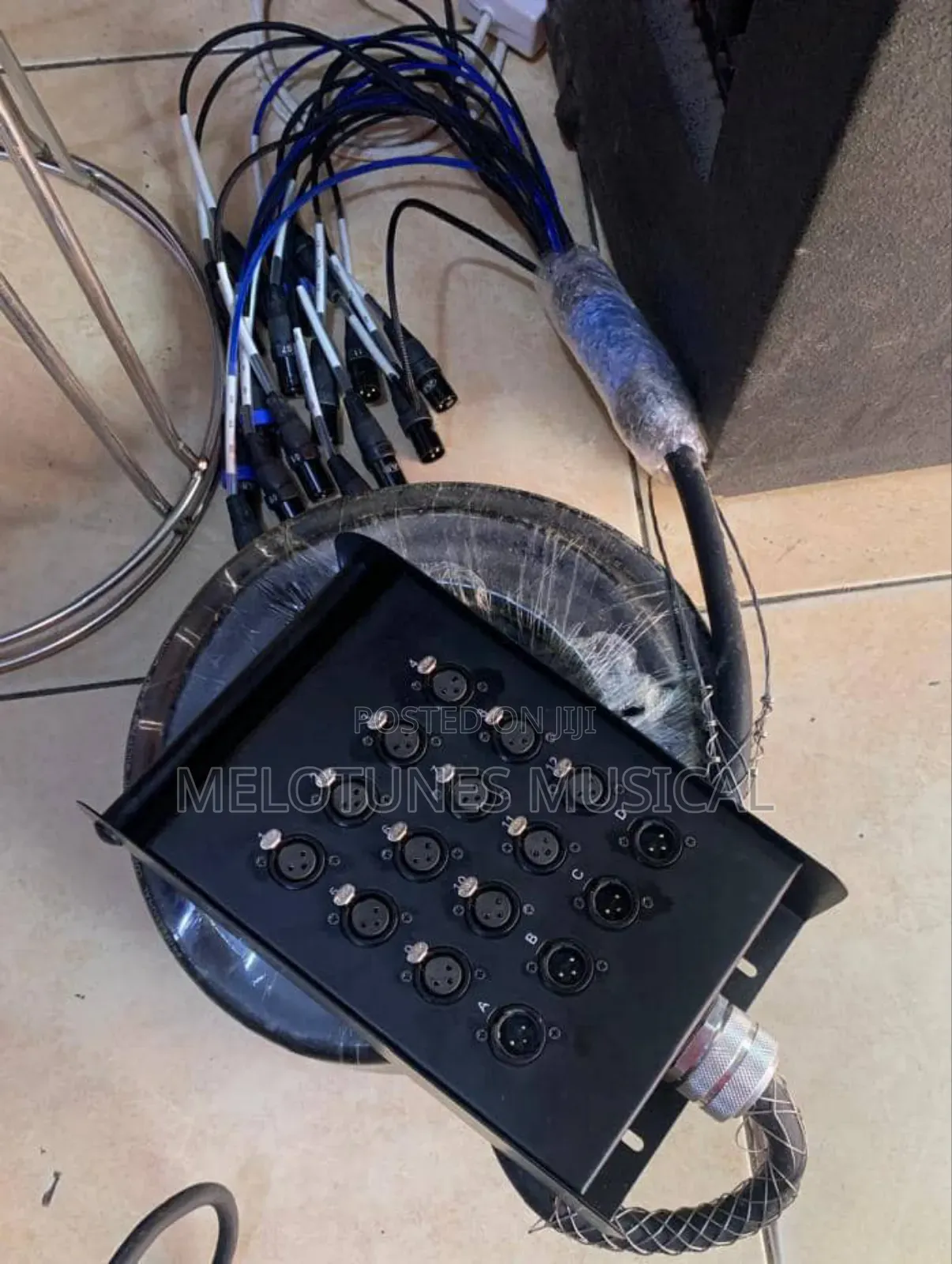 12channel 4output Stage Box/ Audiolink (30meters)