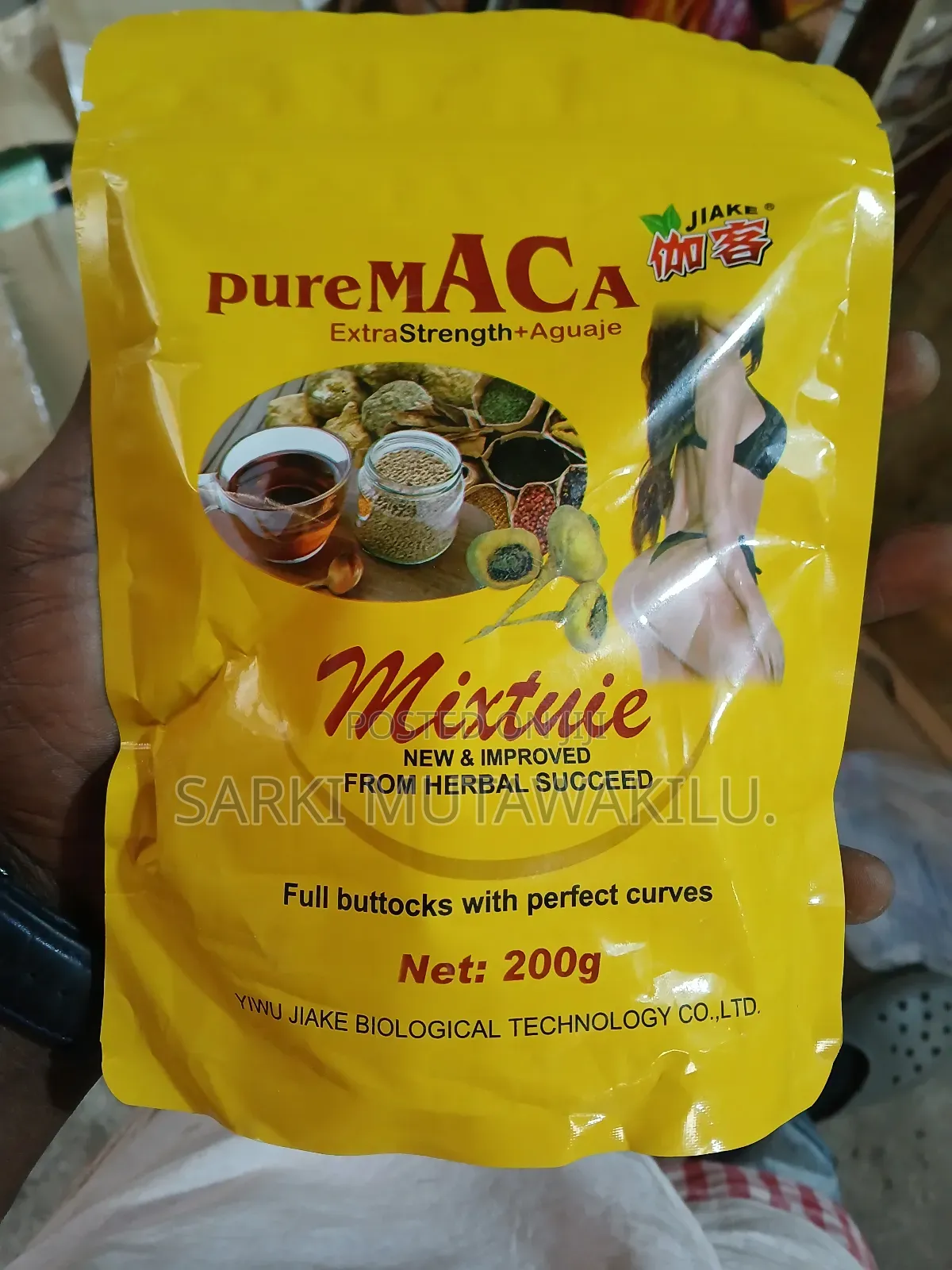 Maca Powder and Syrup.