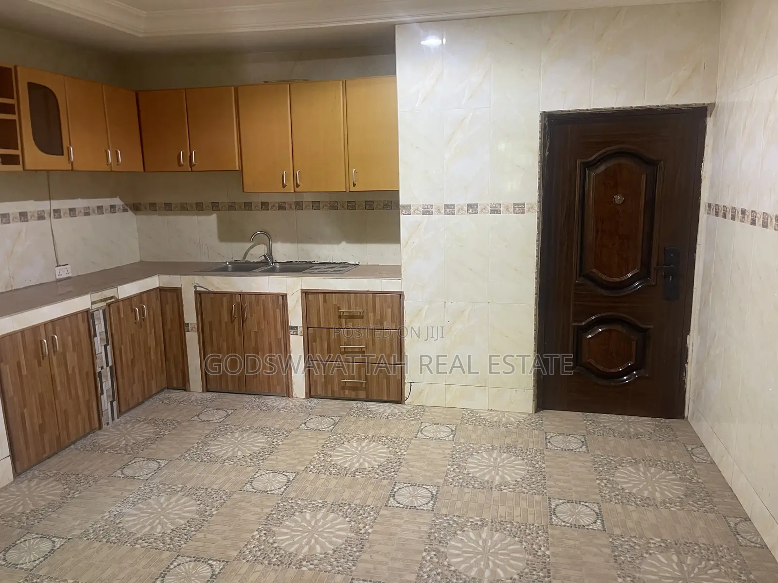 4bdrm House in East Legon, Adjiriganor for rent