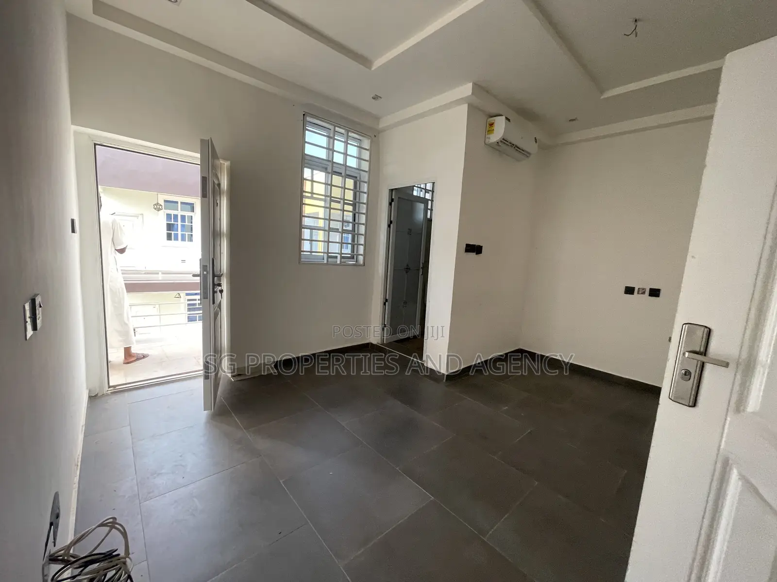 2bdrm Townhouse / Terrace in Tseaddo, Airport Residential Area