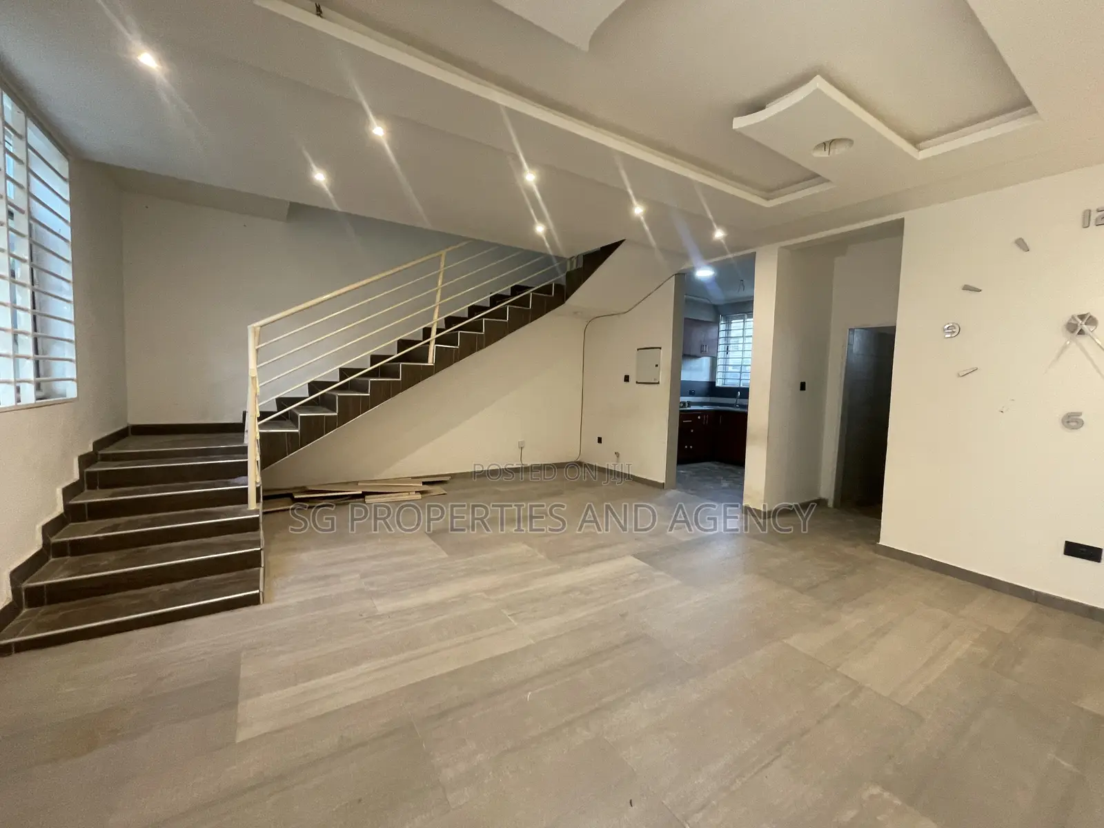 2bdrm Townhouse / Terrace in Tseaddo, Airport Residential Area