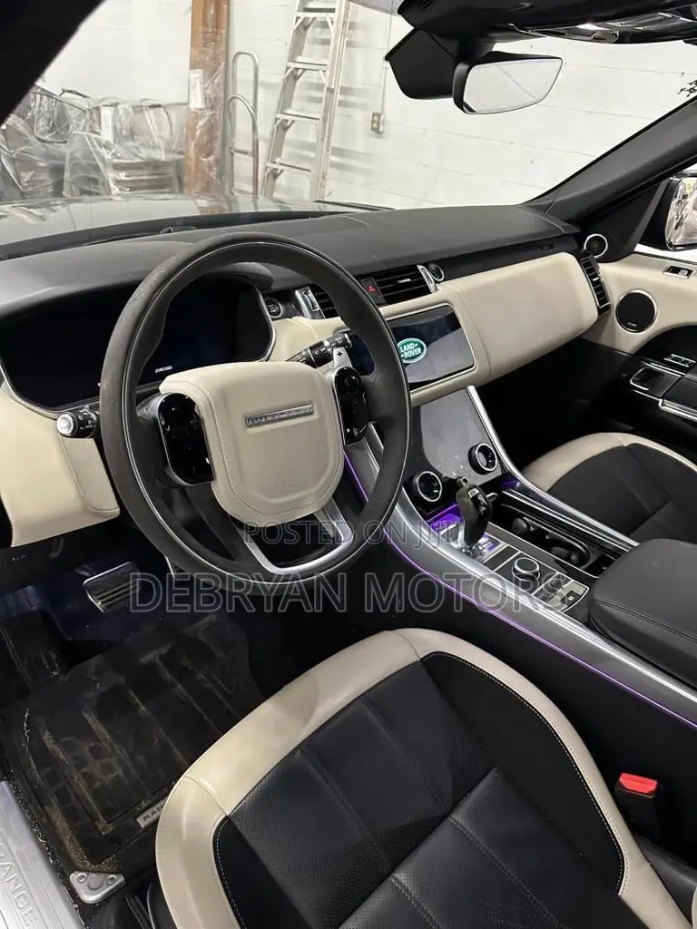 Land Rover Range Rover Sport 2021 Black