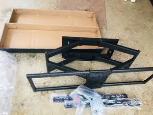 Solid Full Motion Wall Mount: 50-120 Inch Full Motion
