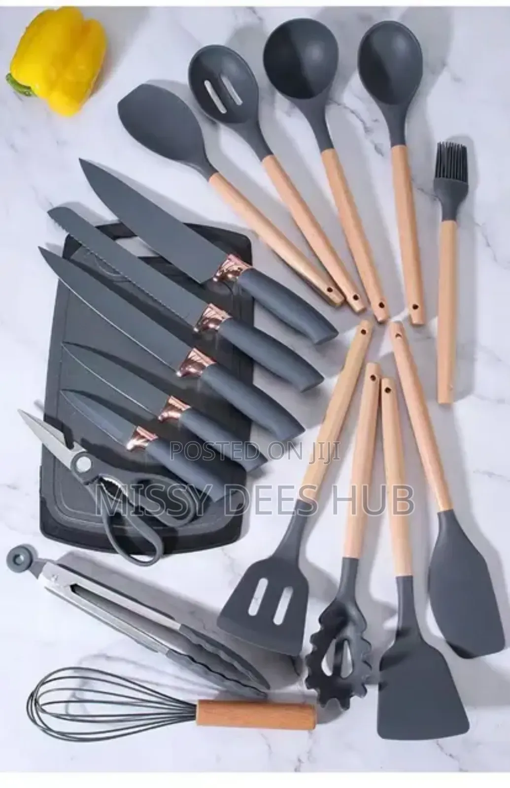 Silicone Kitchen Set With Knives and Cutting Board