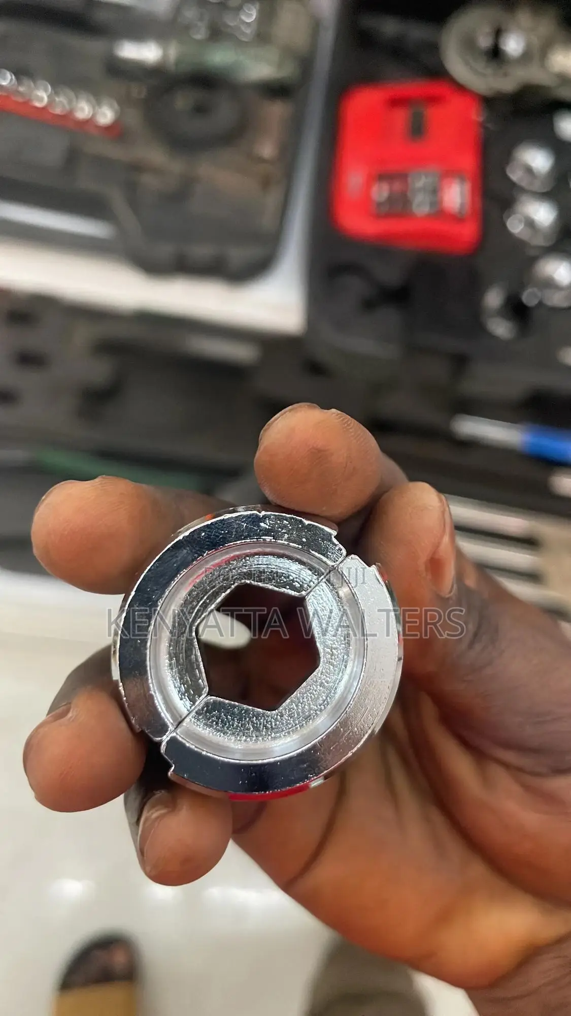 Lithium-Ion Cordless Hydraulic Crimping Tool