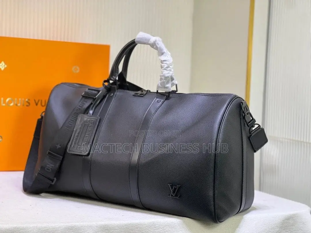 Traveling Bag
