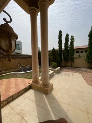 6bdrm House in Regimanuel Estates, Spintex for sale