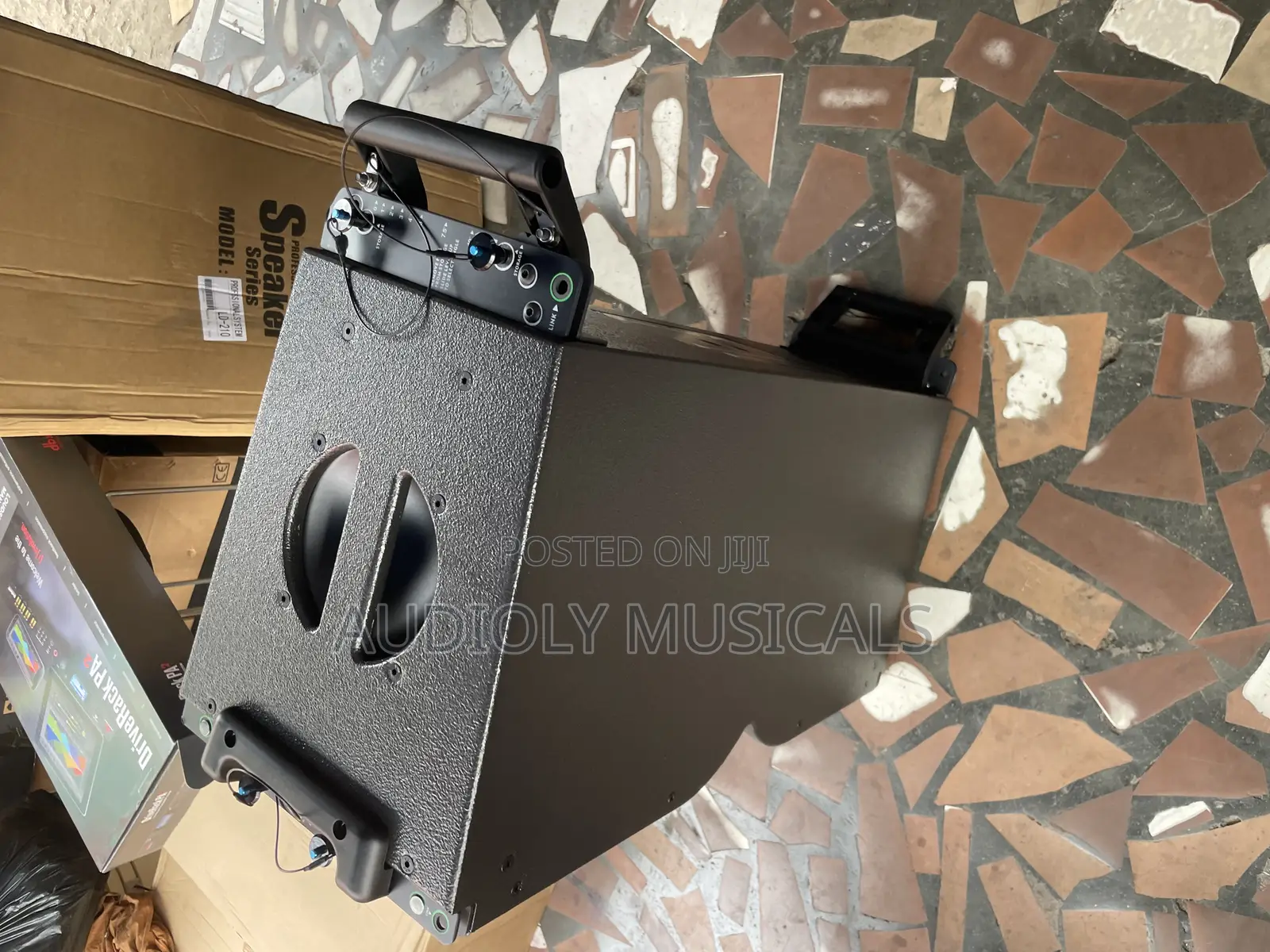 JAC 10-inches Line Arrays in Accra Metropolitan - Audio & Music ...