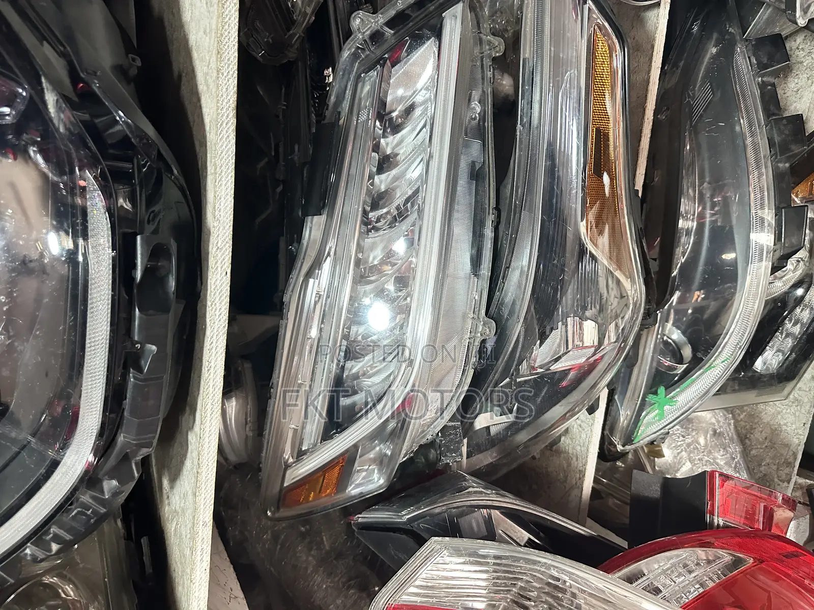 Honda Accord Touring Headlight 2009,2010,2012,2013,2014,2015