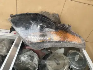 Ford Explorer 2011-2015 Headlight