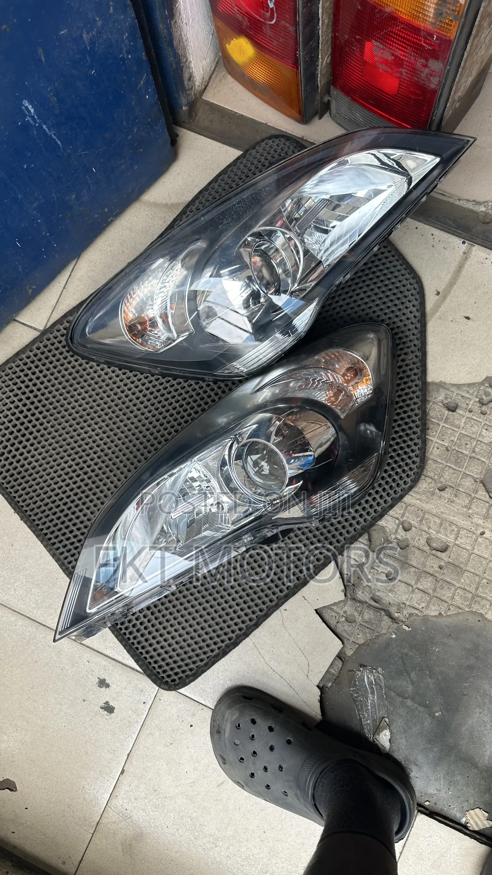 Kia Ceed Headlight 2010,2011,2012,2013