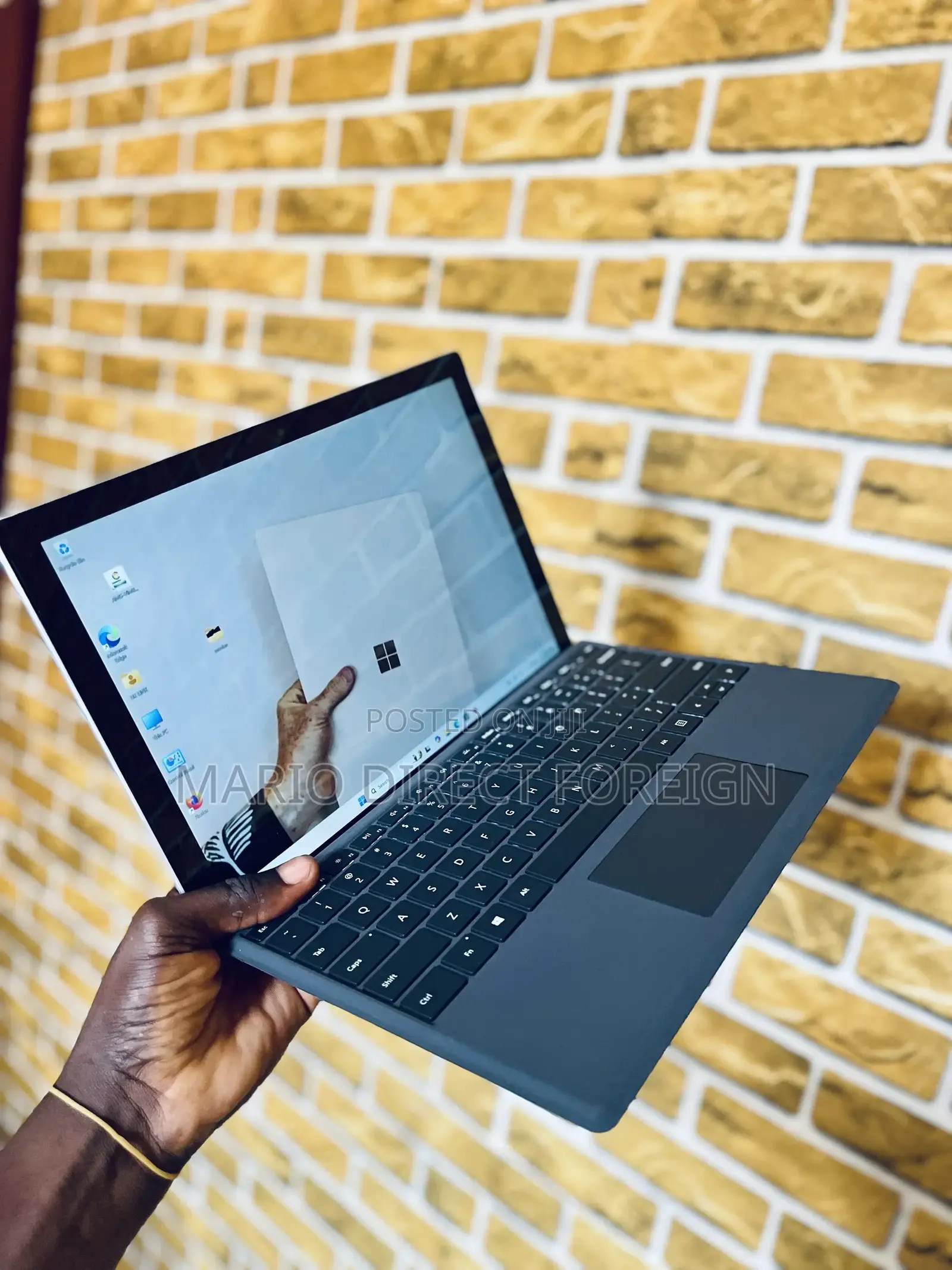 New Laptop Microsoft Surface Pro 7+ 8GB Intel Core i5 SSD 256GB