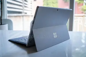 New Laptop Microsoft Surface Pro 7+ 8GB Intel Core i5 SSD 256GB