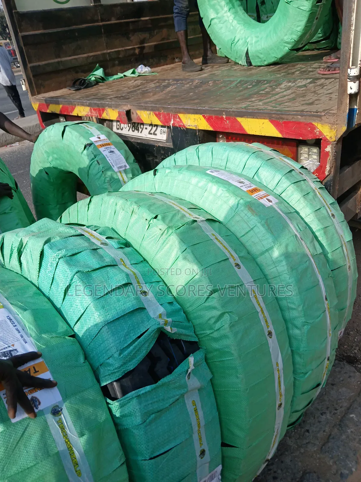 13r22.5 and 315/80r22.5 Blackgem/ Duopro