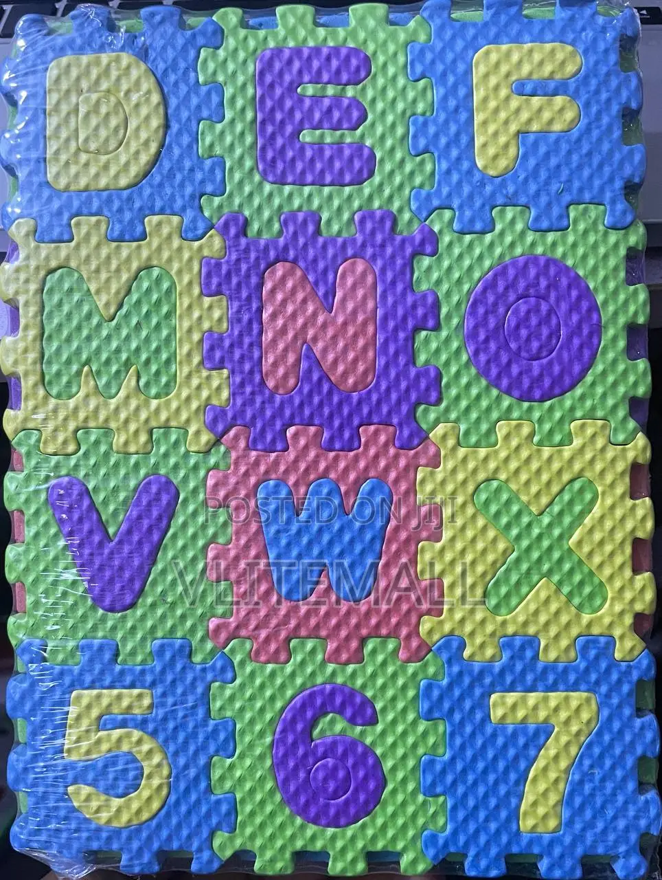 Eva Puzzle Set