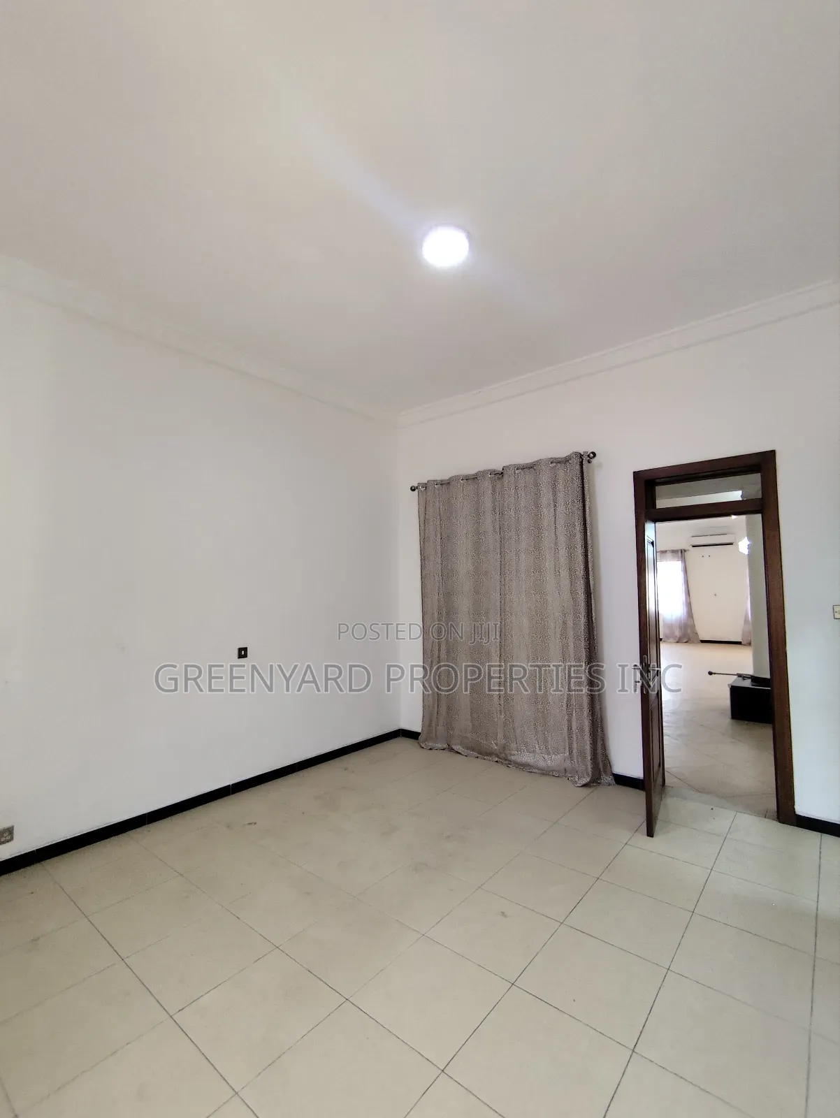4bdrm House in A&C Mall, East Legon for rent