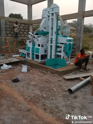 Rice Mill With Husk Crusher