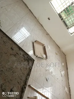 Smart Tiles Workers