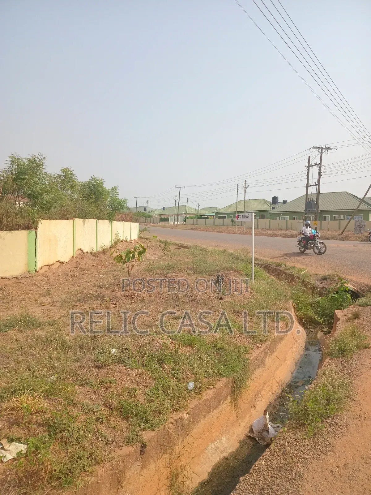 Land for Sale Inside Lakeside Estate