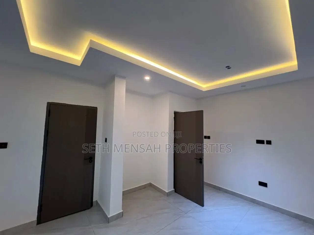 4bdrm House in Skm, West Legon for sale