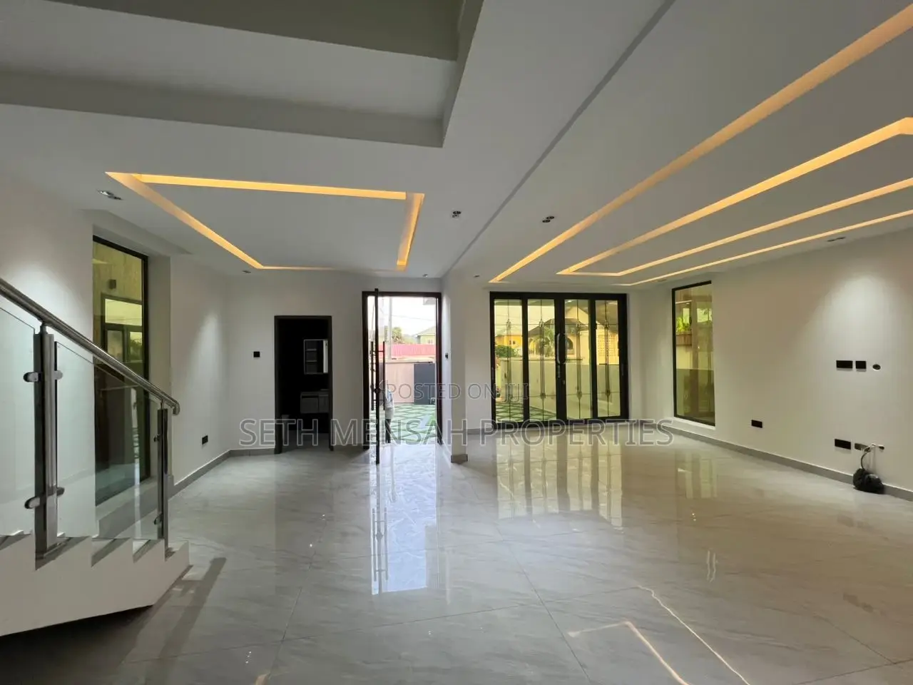 4bdrm House in Skm, West Legon for sale