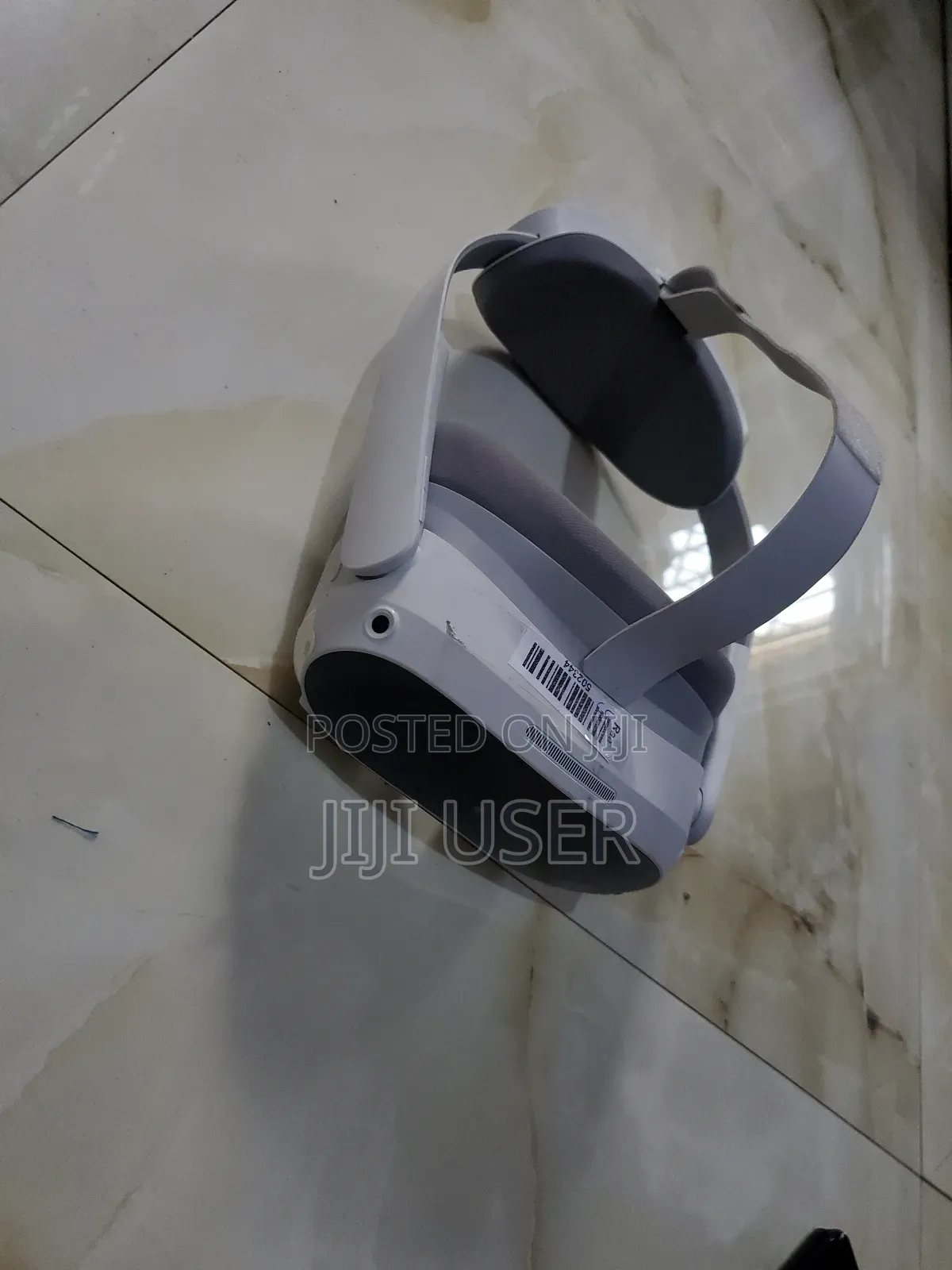 Pico 4 VR 256gb Available