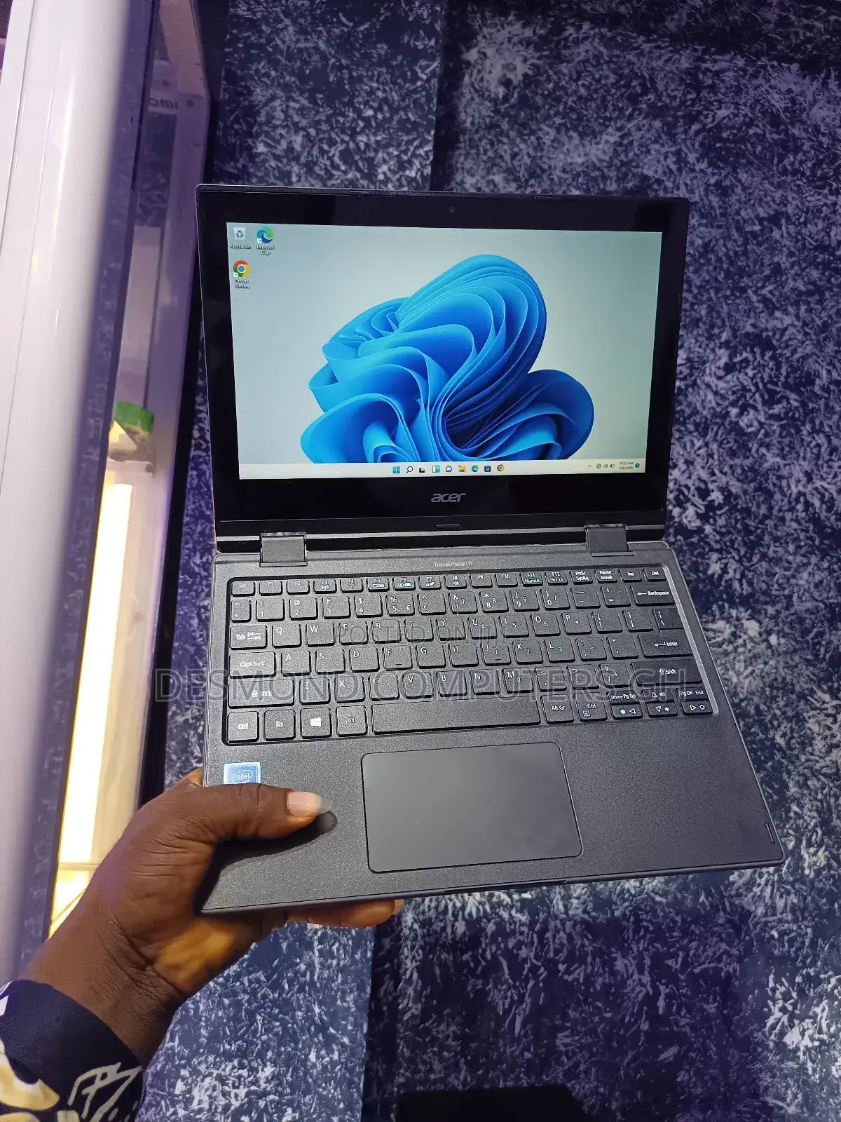 Laptop Acer TravelMate Spin B1 4GB Intel Celeron SSD 640GB